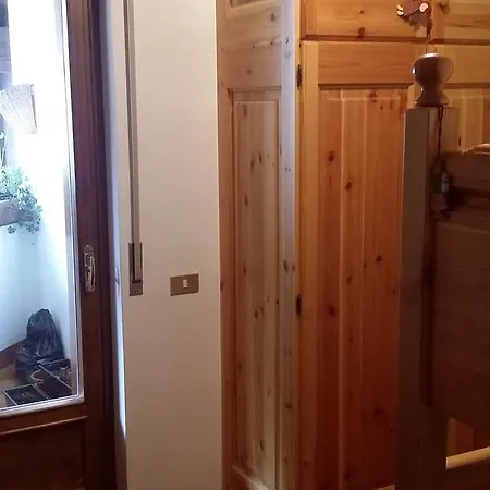 Lägenhet Appartamento Borca Di Cadore